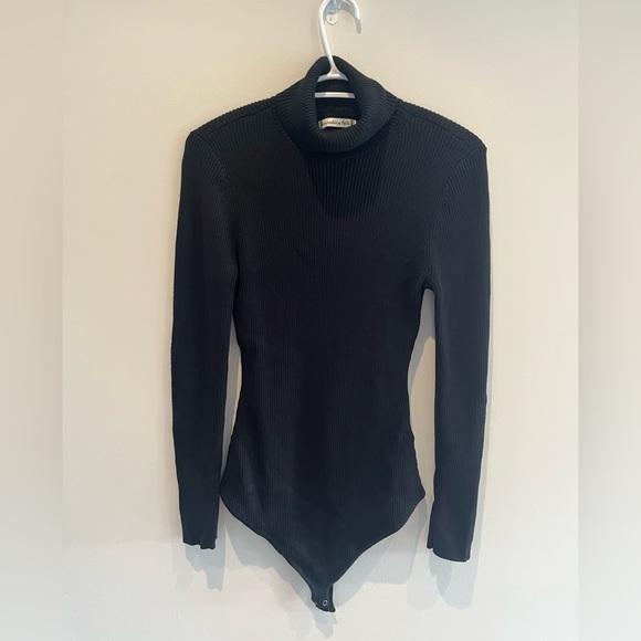 Abercrombie Turtleneck Sweater Bodysuit - Size Large - Picture 1 of 3